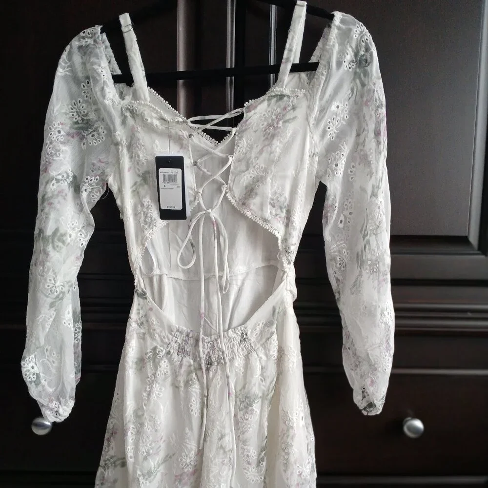 Guess Romper - Picture 3 of 3